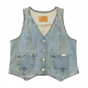 Signature by Levi Strauss Classic Blue Denim Vest